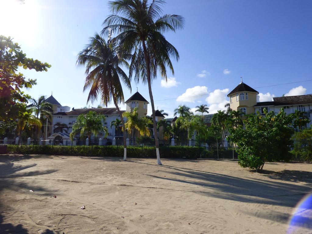 Beach Studio 18 Ocho Rios Exterior foto